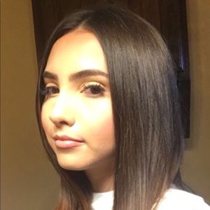 Meet your Posher, Salma abigail